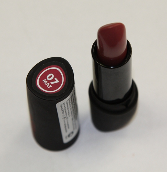 помада Rosetto Atomic Red Matt от Infinum