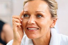 Только одна женщина из пяти старше 50 пользуется антивозрастным кремом