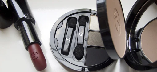  Giorgio Armani Neo Classic Collection 