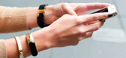 Фитнес-трекер Mira