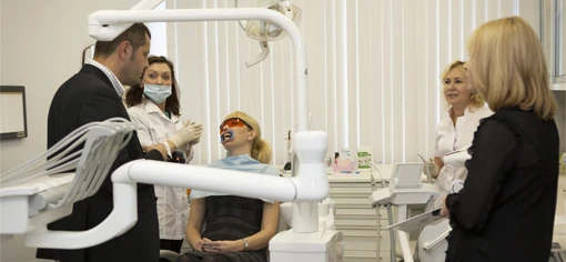  Первый всероссийский чемпионат «Профессиональное отбеливание зубов» 