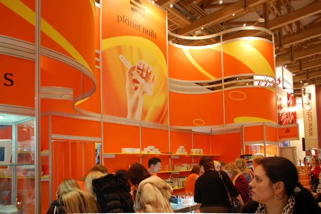 PlanetNails - дистрибутор немецких материалов для наращивания ногтей и дизайна 