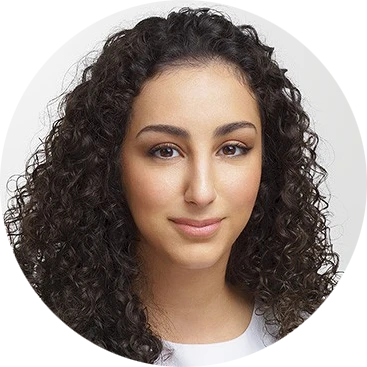 Алена Саакян