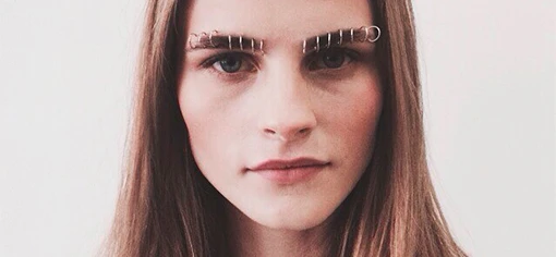 Пирсинг бровей 2015