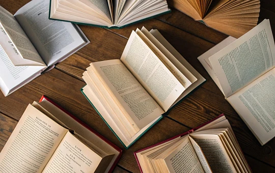 Что почитать: любимые книги врачей эстетической медицины