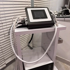 Starvac DX smart  профессиональный аппарат вакуумно-роликового массажа для тела и лица