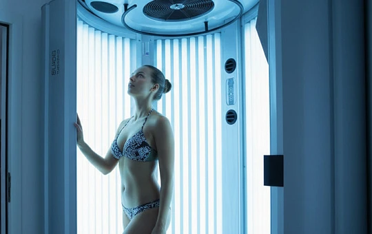 Солярий увеличивает риск развития меланомы в 2,85 раза