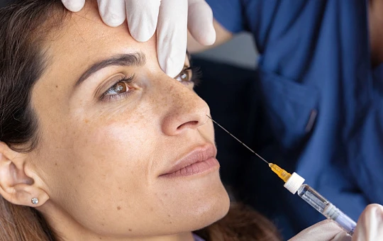 При ринопластике филлерами осложнения возникают в 25% случаев