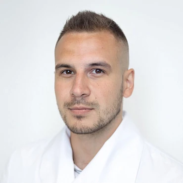 Черников Илья Радиславович