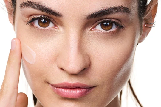 Акне: новый взгляд на фотопротекцию