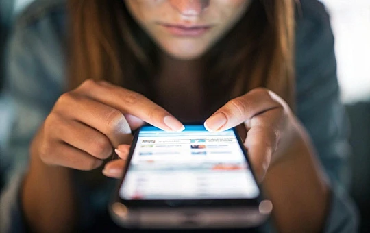 Лента давления: как соцсети влияют на запросы пациентов