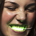 Зубы с подсветкой - новый бьюти-тренд