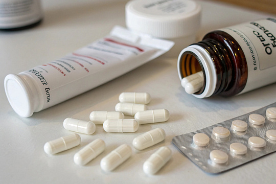 Пребиотики, пробиотики и постбиотики помогают в лечении акне