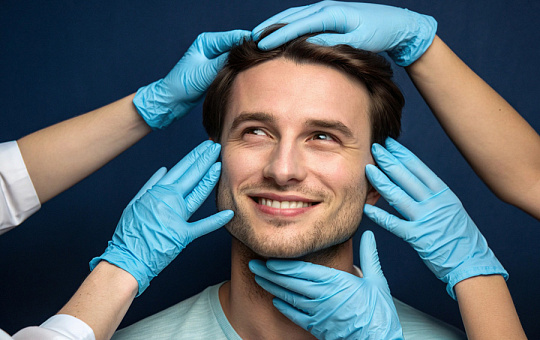 Красота по-мужски: 5 процедур, которые выбирают пациенты-мужчины