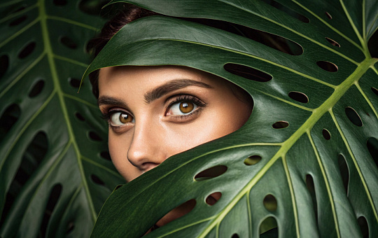 Область глаз: новые возможности микроигольчатого RF-лифтинга