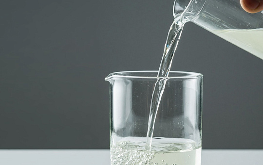 Исследование: бисфенол А провоцировал акне у взрослых